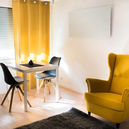 Keller Aparthotel *