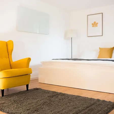 Keller Aparthotel 3*